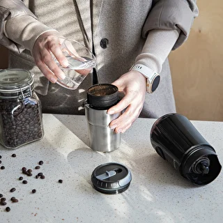 Macinacaffè – elettrico, a macine, con infusore e tazza termica – photo 17