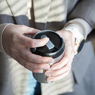 Macinacaffè – elettrico, a macine, con infusore e tazza termica – photo 19