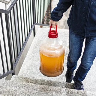 Damigiana per vino leggera e infrangibile con maniglia, 20 L – photo 14