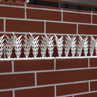 Strisce con punte dissuasorie per uccelli, decorative, bianche - in materiale plastico, 6 pezzi – photo 12