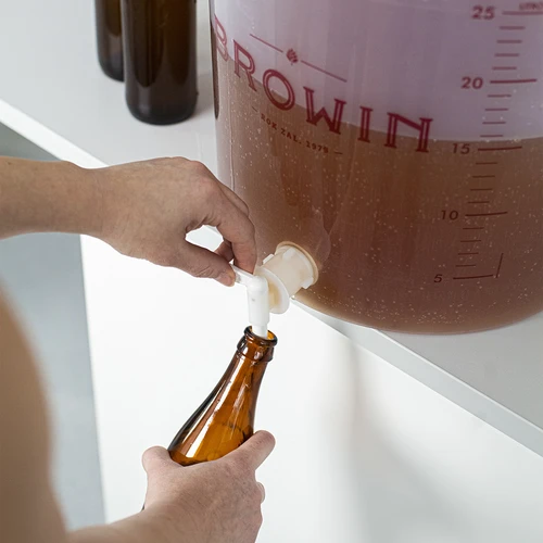 Contenitore per fermentazione della birra con gorgogliatore, rubinetto, termometro e riduttore di sedimenti - 19