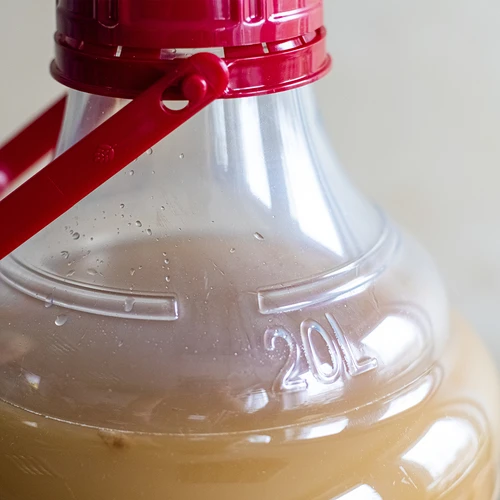 Damigiana da vino leggera e infrangibile con manico, 20 L - 13