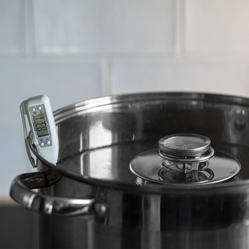 Elektroniczny termometr kuchenny (-50°C do +300°C) z etui, biały - 3