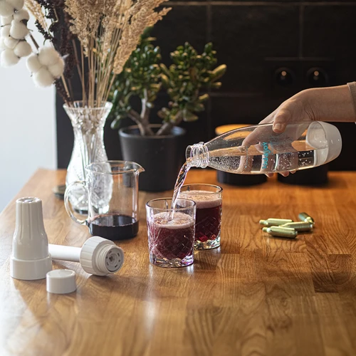 Gasatore per acqua e bevande + 10 cartucce CO2 - 10