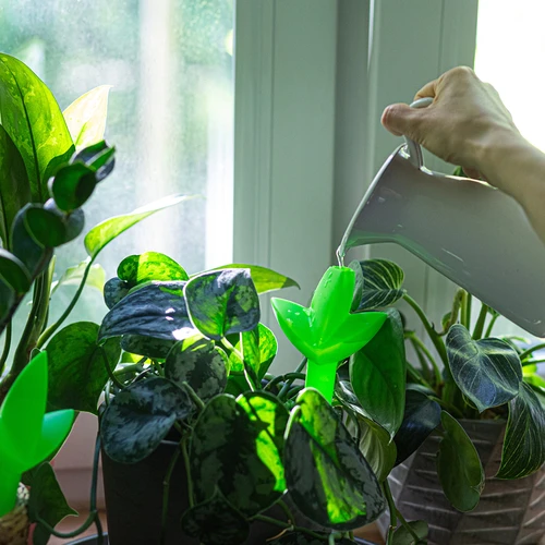 Irrigatore per piante – foglia verde con piedino in ceramica, 120 ml - 8