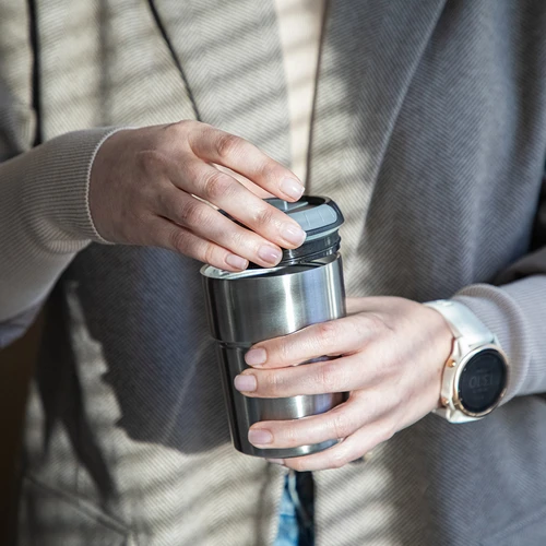 Macinacaffè – elettrico, a macine, con infusore e tazza termica - 18