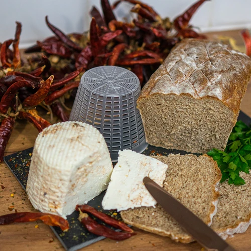 Stampo per formaggio per ricotta Ø 6,5 x 7,8 cm per 400 g - 5