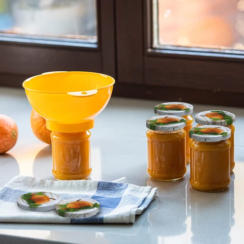 Tappi a vite fi 66/4 con decoro di verdure - 10 pezzi - 17