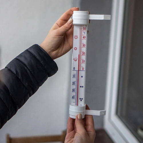 Termometro da esterno (-50°C a +50°C) 23 cm, colori assortiti, produzione polacca - 3