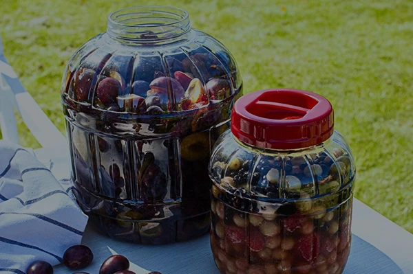 DELIZIE STAGIONALI IN BARATTOLI INFRANGIBILI