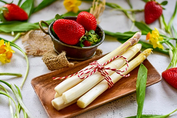 Come preparare gli asparagi bianchi?