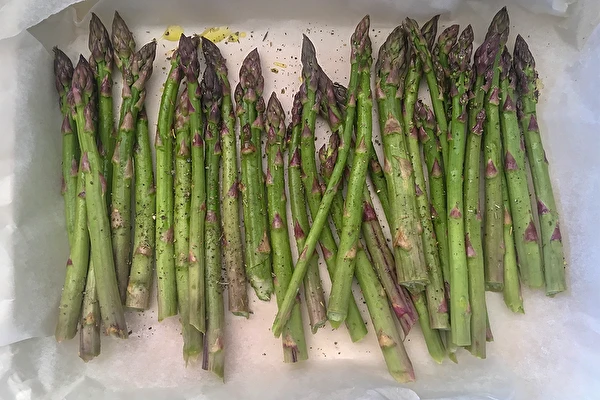 Come preparare gli asparagi verdi?