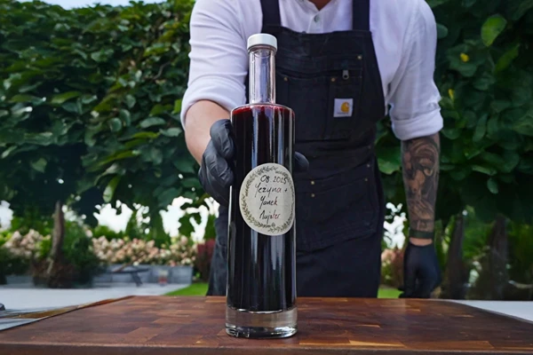 Liquore alle more – ricetta casalinga per un liquore aromatico