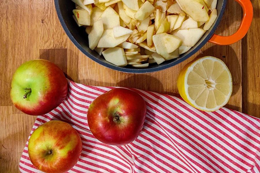 Browin Przepiśnik - Burro di mele - spalma la frutta!
