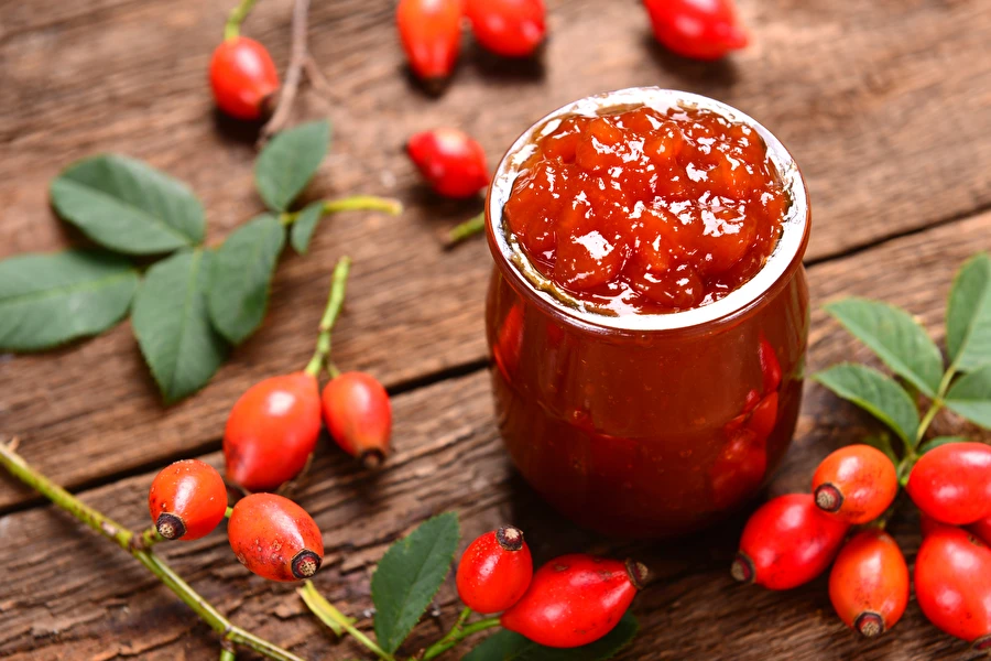 Browin Przepiśnik - Confettura di frutti di rosa canina