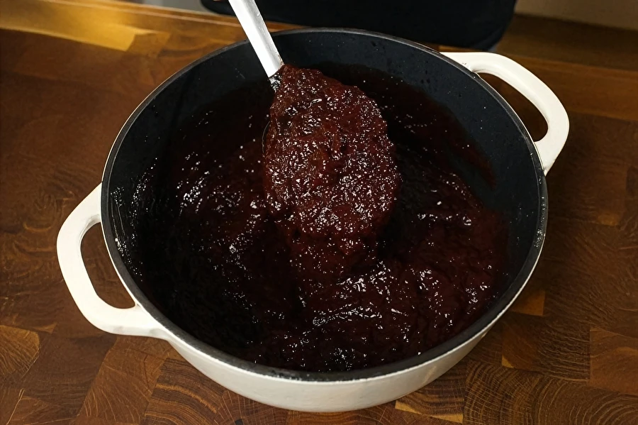 Browin Przepiśnik - Confettura di prugne al cioccolato