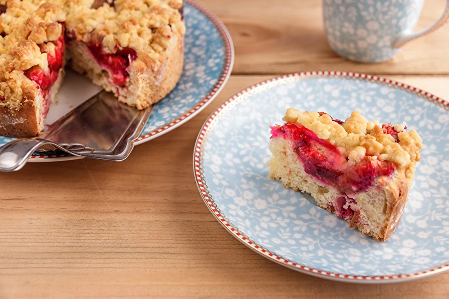 Browin Przepiśnik - Torta lievitata senza impastare alle fragole